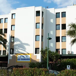 Les Tourrades 2*, Cannes Francia